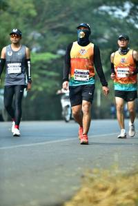 BIB: 5679, 46238
                            <button type="button" onclick="openModal(10127915)" class="btn btn-primary btn-sm float-right btn-popup" data-toggle="modal" data-target=".modal-high-quality">
                        <i class="fas fa-shopping-cart"></i> Add to Cart
                    </button>
                                            <button type="button" onclick="isThisMe(10127915, true)" class="btn btn-success btn-sm float-right btn-popup btn-isme hidden" data-toggle="tooltip" data-placement="bottom" title="นี่คือรูปของคุณใช่ไหม คลิกที่นี่เพื่อเอาเข้าอัลบั้ม">
                        <i class="fas fa-plus"></i> Add to album
                    </button>
                    <button type="button" onclick="isThisMe(10127915, false)" class="btn btn-warning btn-sm float-right btn-popup btn-isnotme hidden">
                        <i class="fas fa-ban"></i> Remove from album
                    </button>